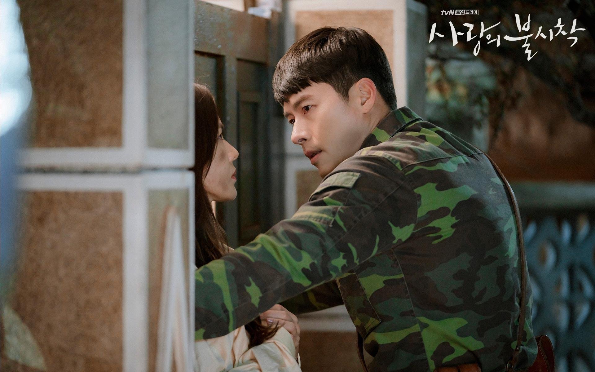 媒体采访老将讲述职业生涯经历激励年轻球员坚持初心，球星采访视频