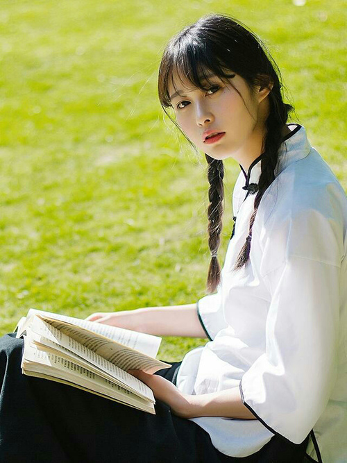 泰国女篮在亚洲锦标赛中突破自我，期待奥运门票