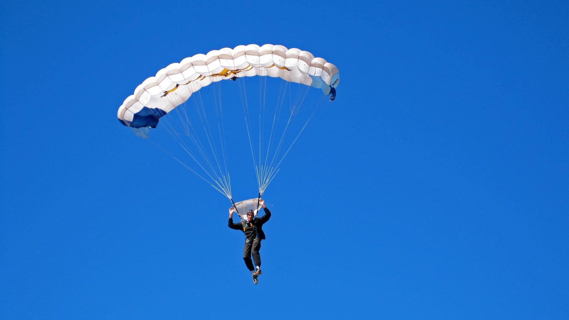 _百城联动：跨区域网球巡回推广_，跨界网球2